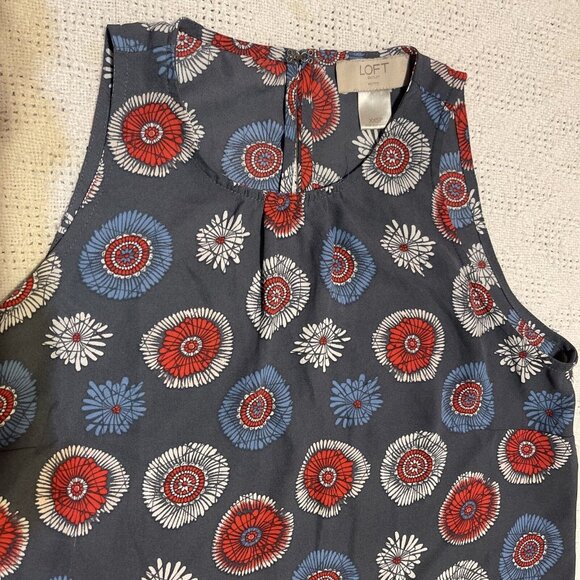 LOFT‎ Outlet Tank Top Women’s Size XXSP Blue Red Floral Print Pre owned - Picture 2 of 2